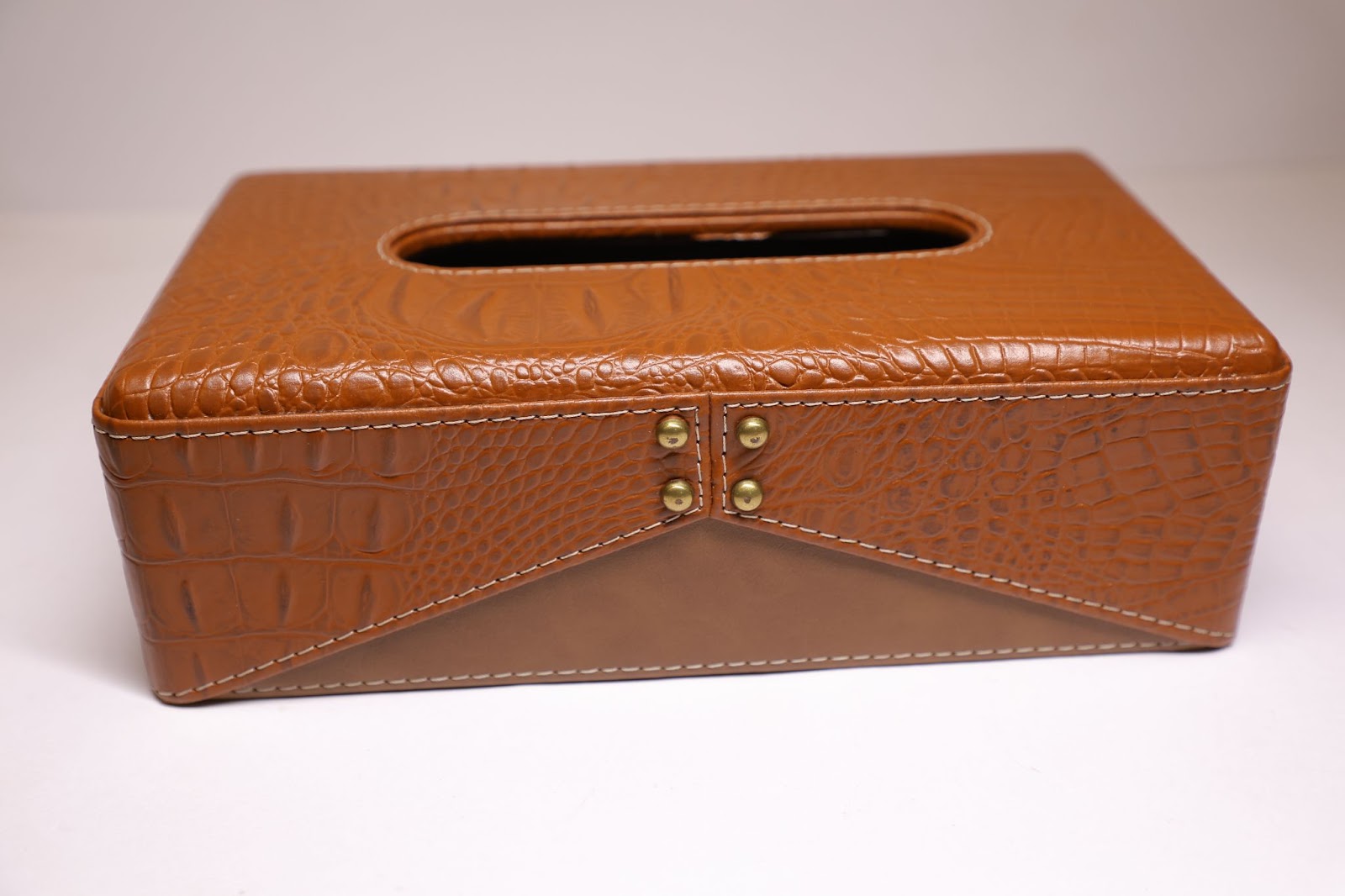 Petal Pocket Leather Tissue Box