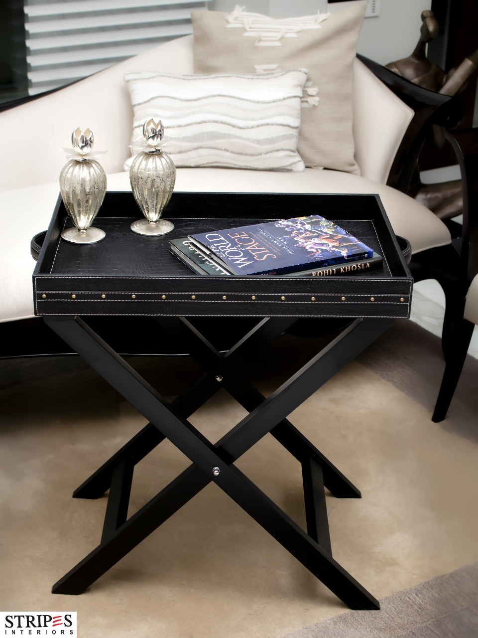 Leather Luxe Folding Tray Stand(Black Stud)